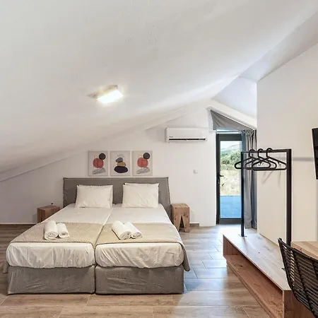 Grand Villa